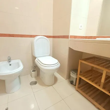 Charming Flat - Wifi Ac - Lejlighed *