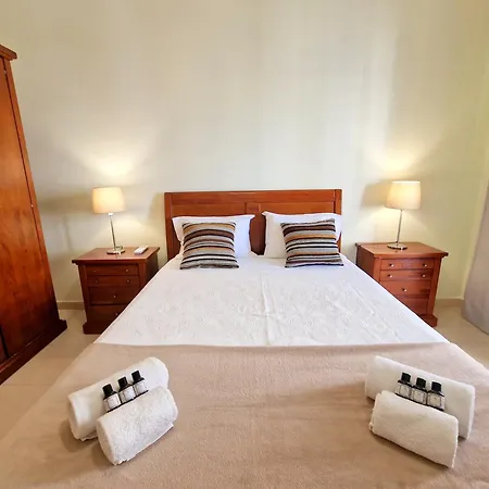 Charming Flat - Wifi Ac - Апартаменты